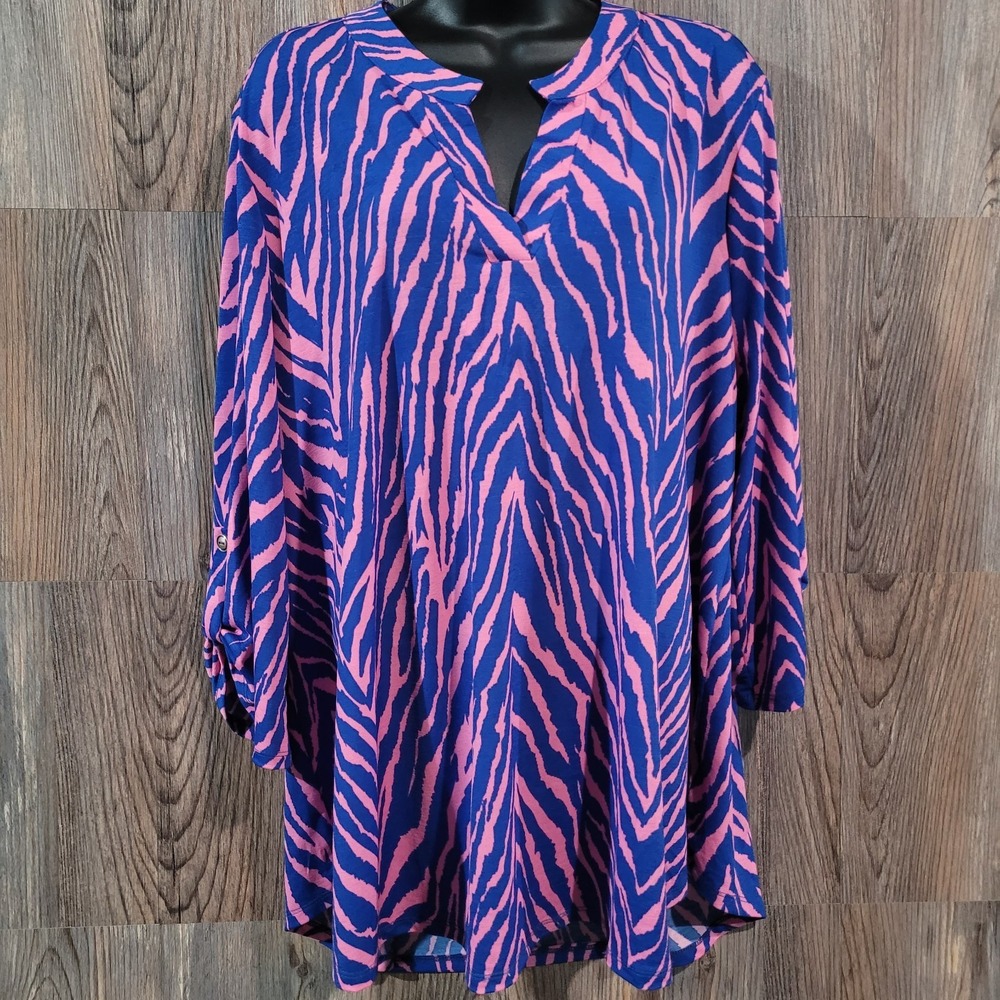 Dear Scarlett Colorful Lightweight Tunic 2X Blue/Pink Zebra Print Roll Tab Slv